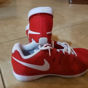 Tennis shoes never worn